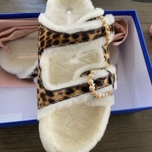 Stuart Weitzman Piper Chill Slide Cheetah SZ 9 NWT and Box